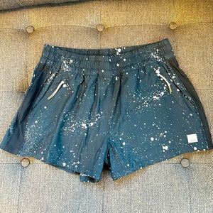 Women’s Vuori Splatter Shorts